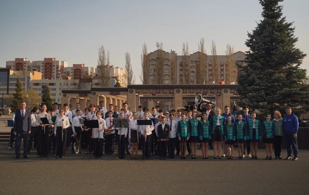 Молодогвардейцы Татарстана запустили акцию «Музыка Победы» в Казани