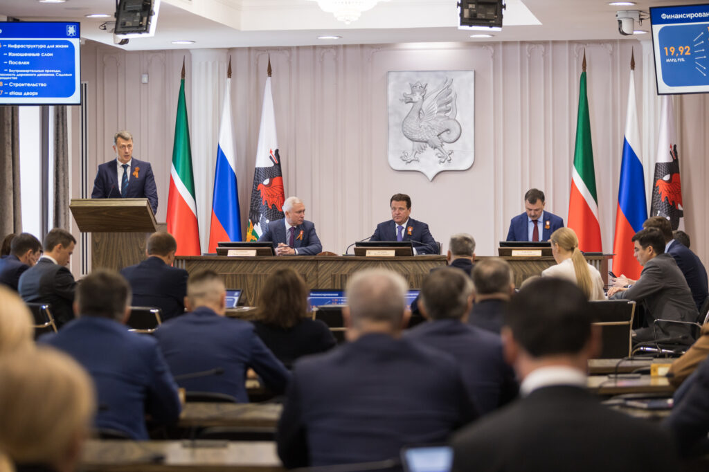 «Наконец-то дождались»: в Казани возьмутся за поселковые дороги