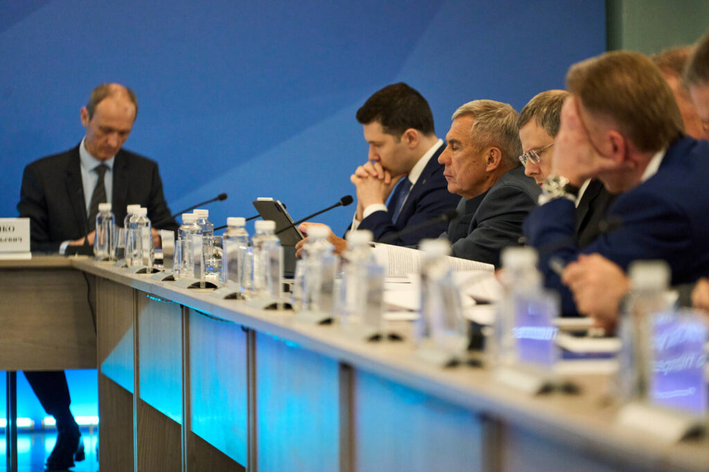 Раис РТ в Москве принял участие в заседании Правительственной комиссии по развитию МСП