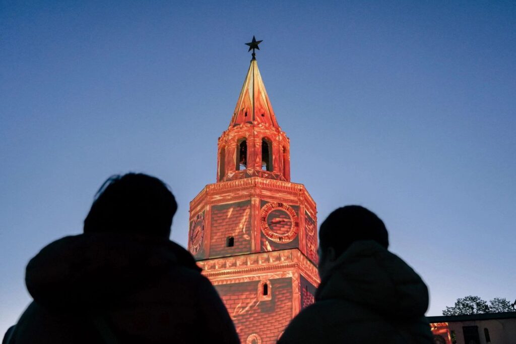 На стенах Казанского Кремля будут транслировать световое шоу к 80-летию Победы