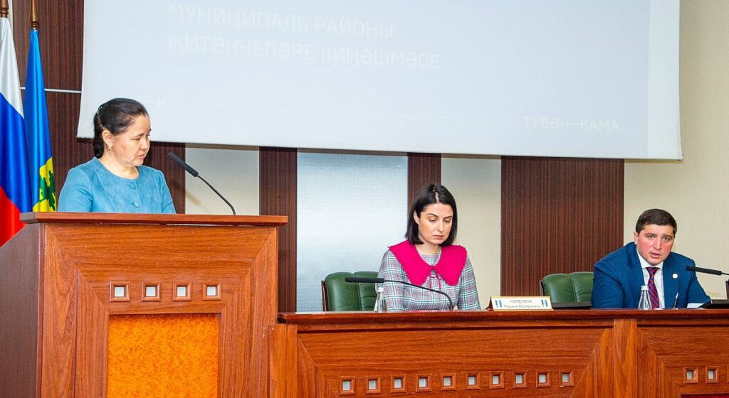 Названы даты последнего звонка и выпускного в Нижнекамске