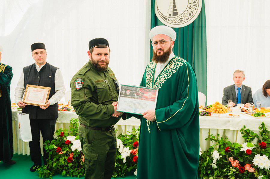 Муфтий Татарстана получил благодарственные письма от командиров подразделений на СВО