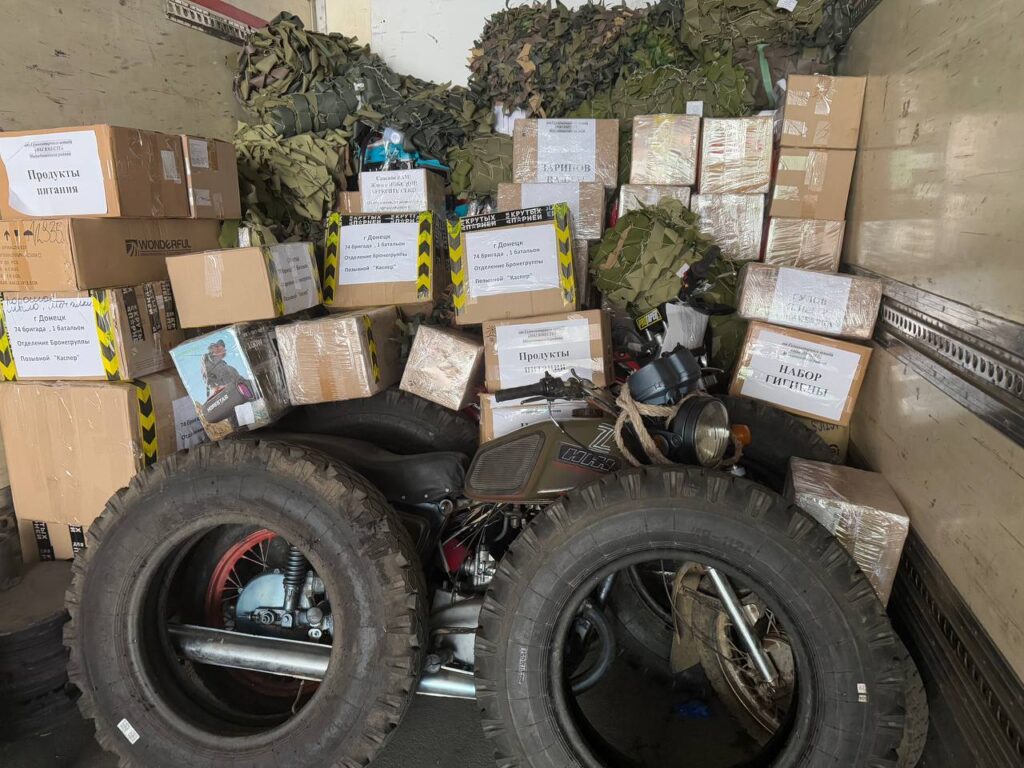 Мамадышские волонтеры отправили 2 мобильные бани и стройматериалы на СВО