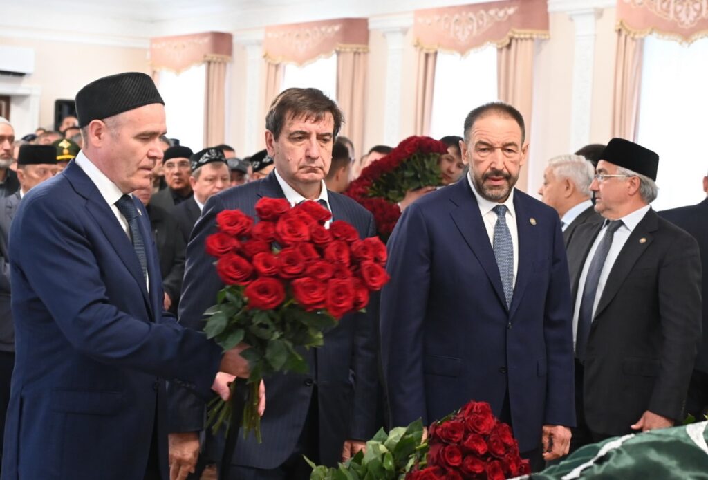 В казанской мечети Аль-Марджани простились с Алмазом Ахметшиным