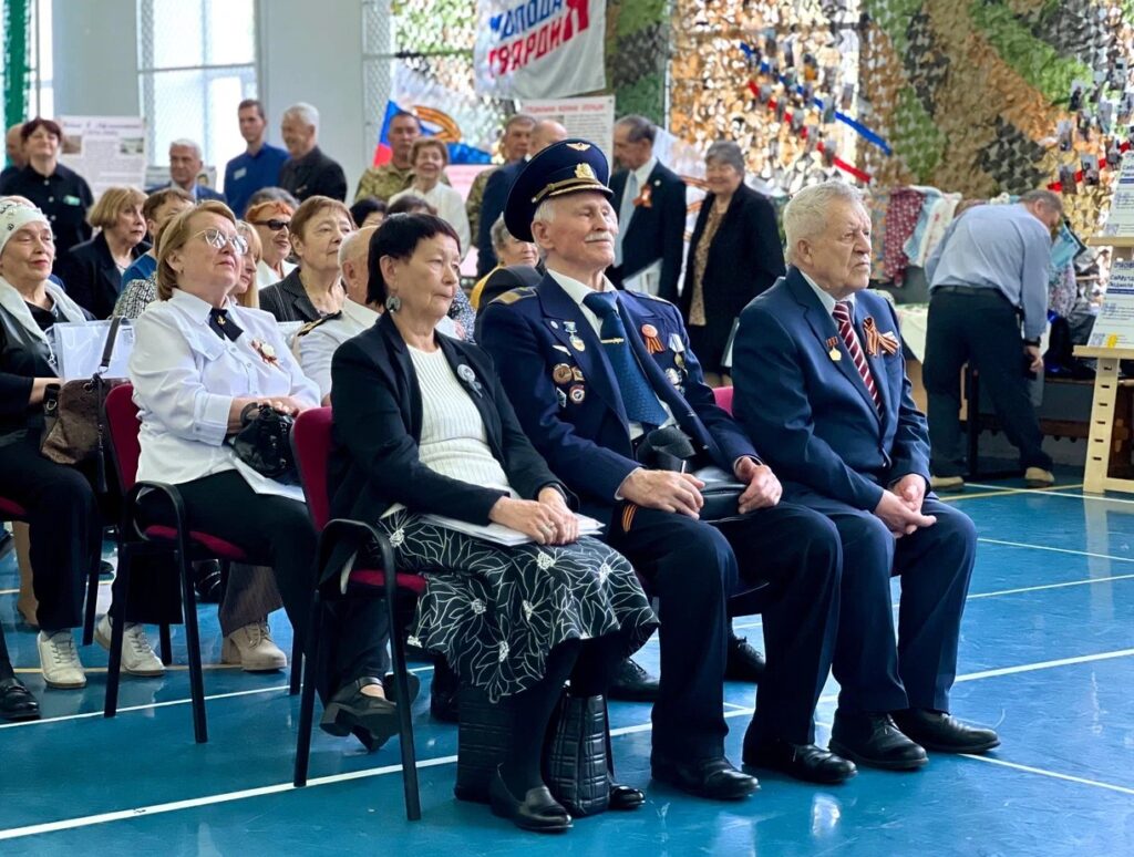 Молодогвардейцы представили работу Гуманитарного центра и музея СВО в Казани