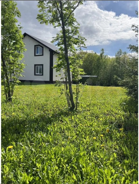 Советская халупа на лето, средневековый замок на сутки: какую дачу можно снять в Казани