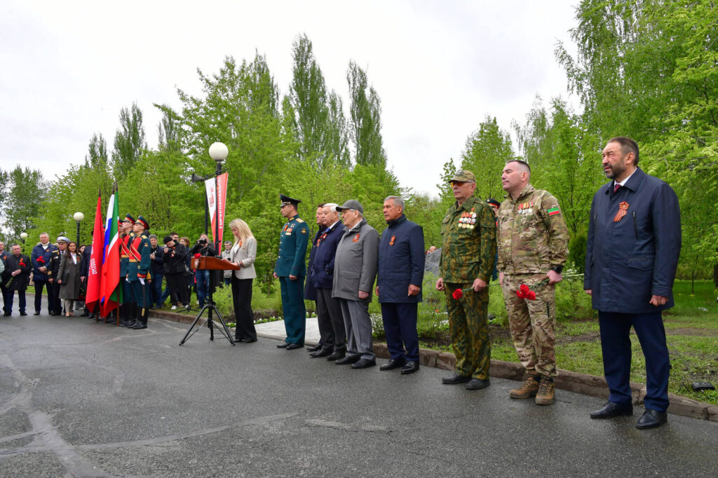 Минниханов открыл мемориал бойцам СВО в казанском Парке Победы