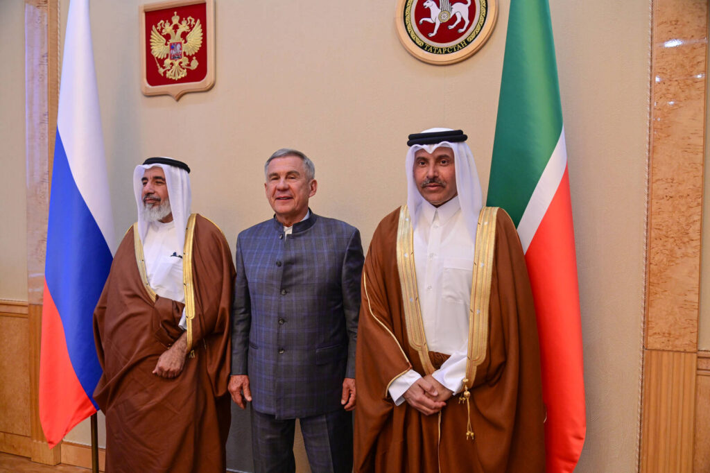 Раис РТ встретился с министром пожертвований и исламских дел Катара