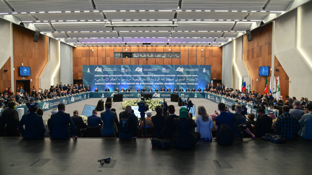 Хуснуллин: мы видим позитивную динамику в торговле между Россией и странами ОИС