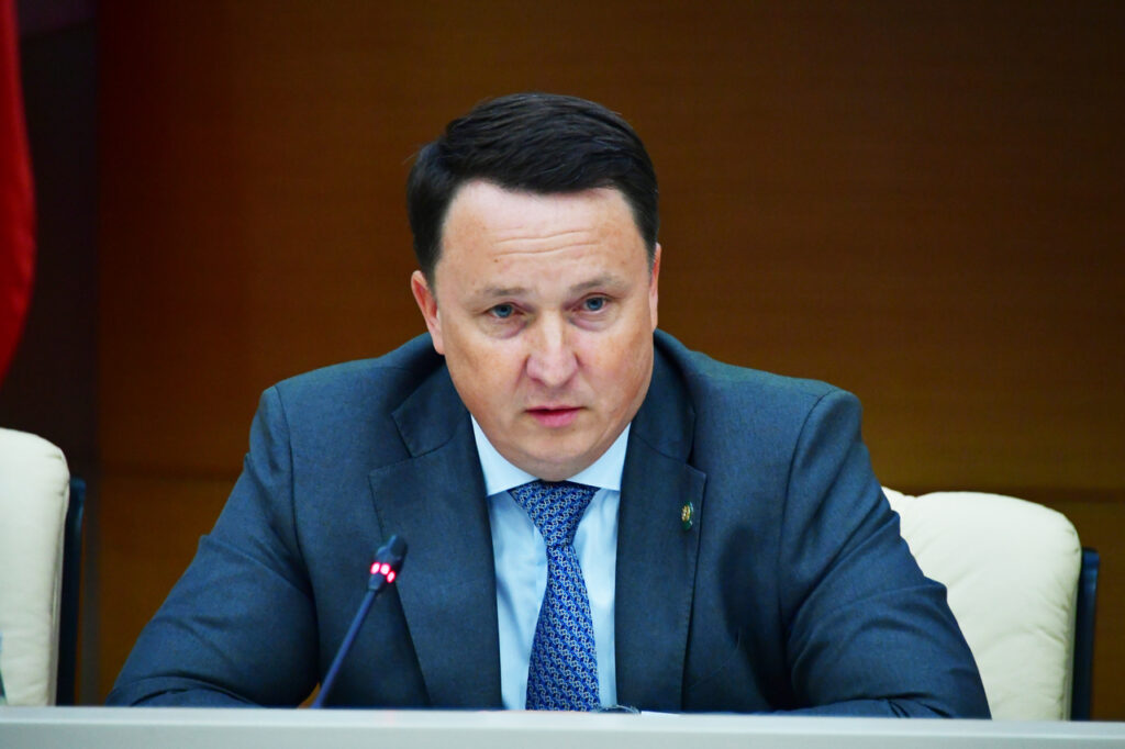 «Просят отдать им деньги соседей»: что мешает капремонту многоквартирных домов в Татарстане