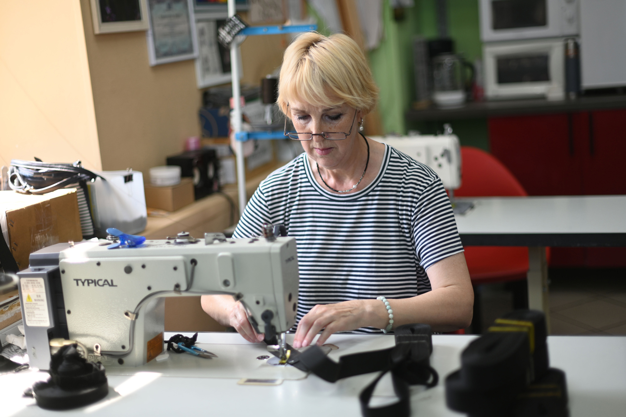 Казанская организация «Ценим жизнь» изготовила более 70 тыс. вещей для бойцов СВО