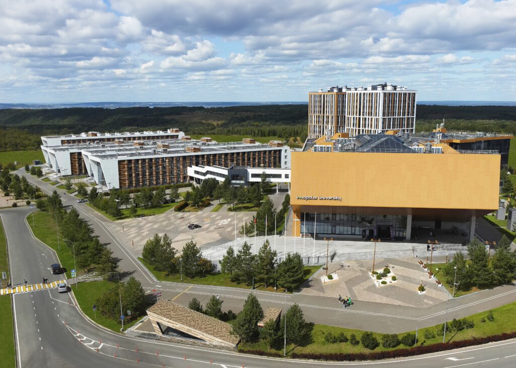 Роботы есть, заборов нет: Иннополису – 10 лет