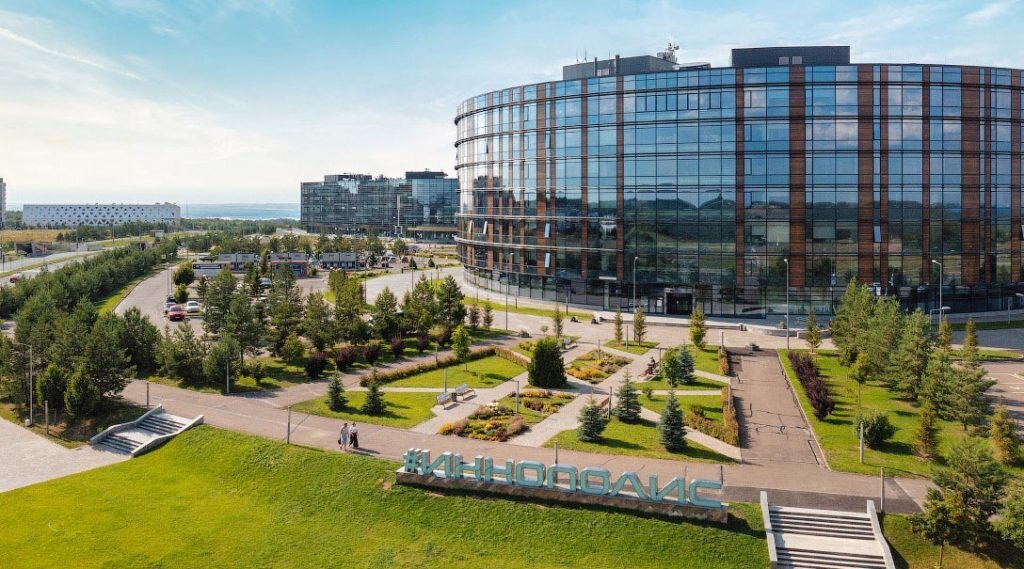 Роботы есть, заборов нет: Иннополису – 10 лет