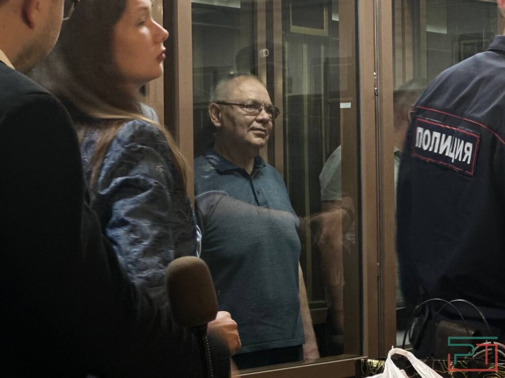 «Всем спасибо! До свидания!»: казанские «перваки» со второй попытки получили 69 лет «строгача»