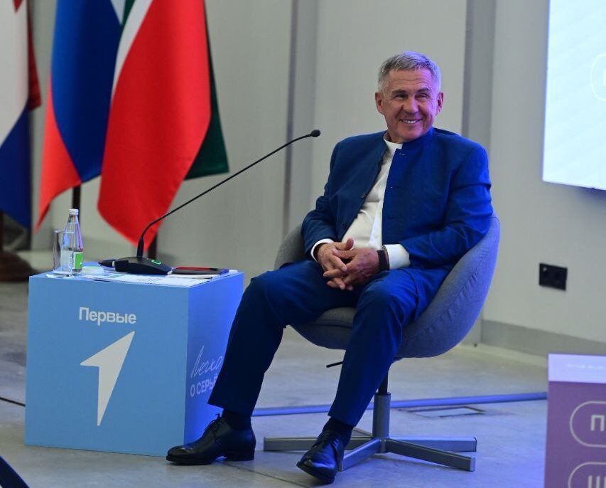 Минниханов встретился с участниками форума «Татарстан — Мордовия»