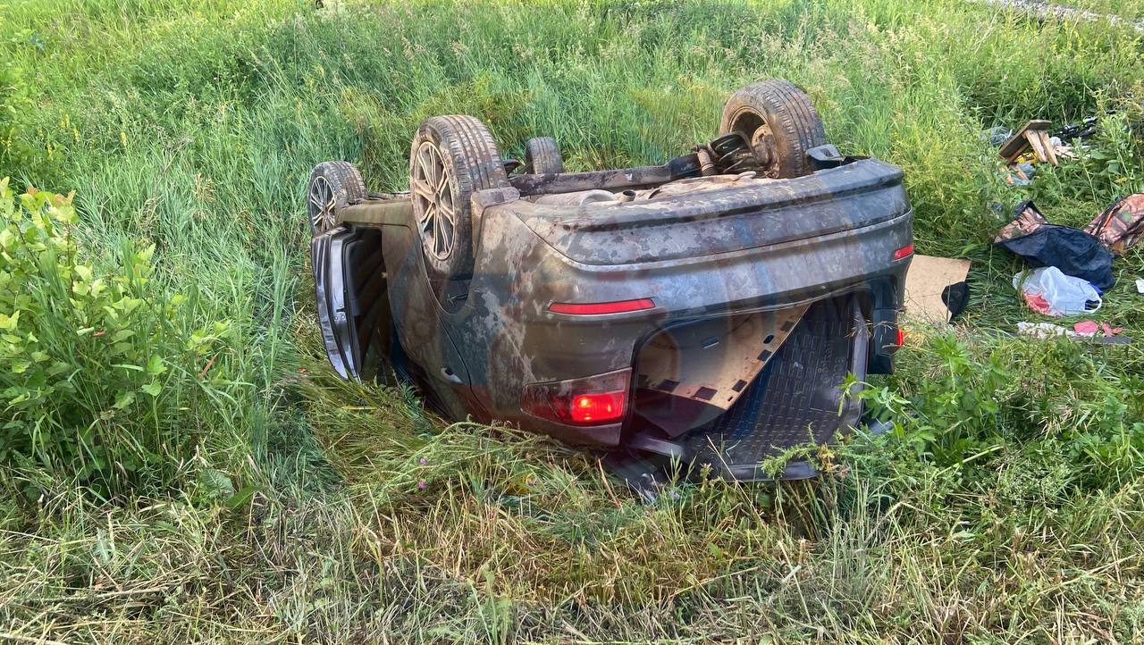 В Азнакаевском районе авто улетело в кювет — водитель скончался в карете скорой