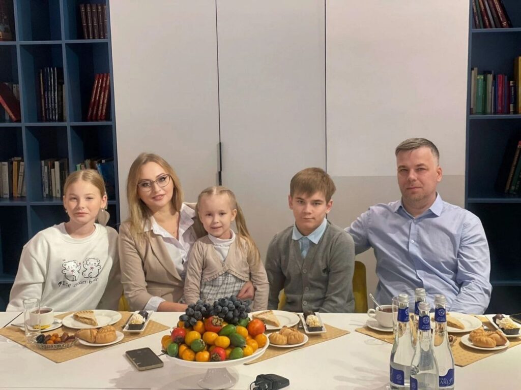 Загорать и купаться как все: в Казани откроется первый инклюзивный пляж