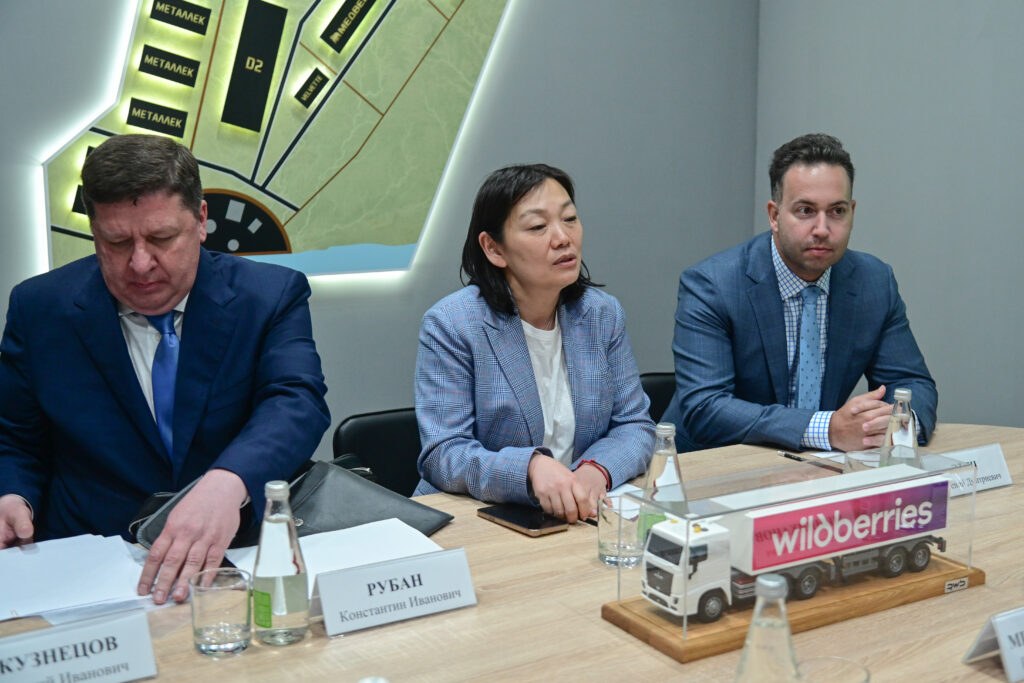 Рустам Минниханов и Татьяна Ким обсудили вопросы взаимодействия Татарстана с «РВБ»