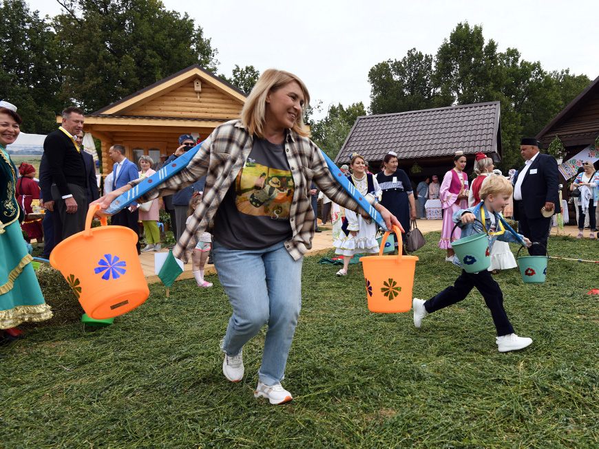 Скачки, заплывы, сбор даров и Салават: как Казань отметит Сабантуй