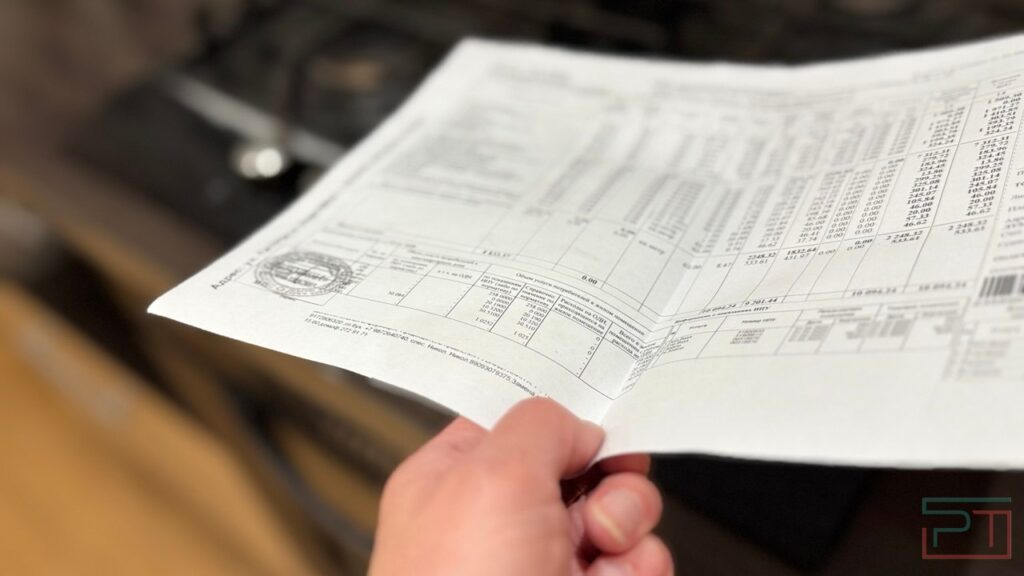 Если в кране нет воды: жителям Татарстана вернули миллионы за ЖКУ, а трубы продолжает рвать