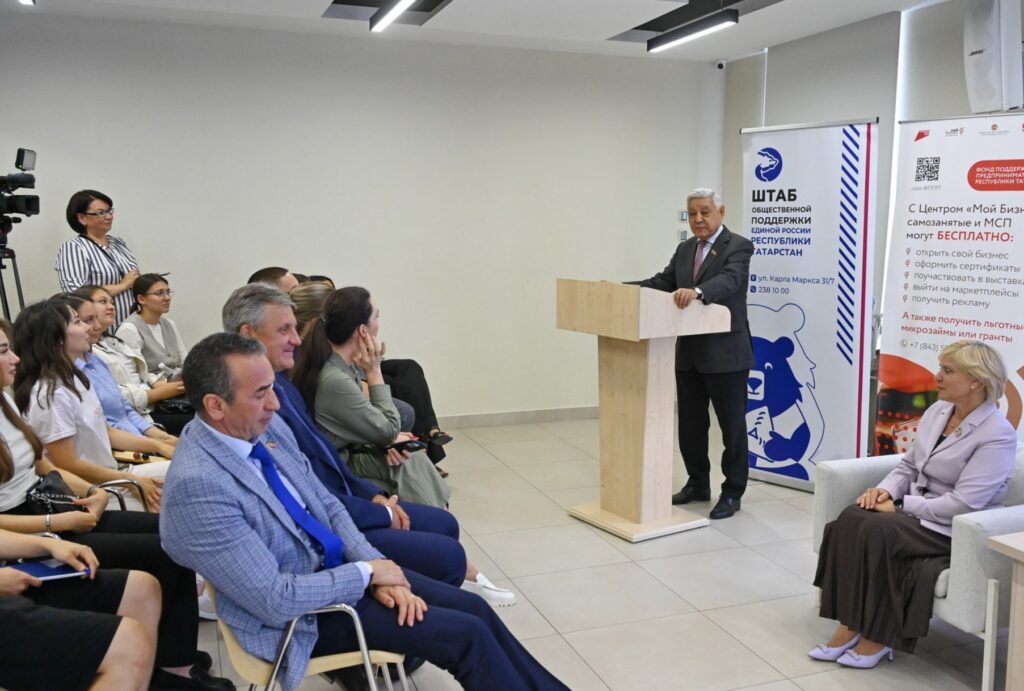 Мухаметшин: в Татарстане всегда уделяли большое внимание работе с молодежью