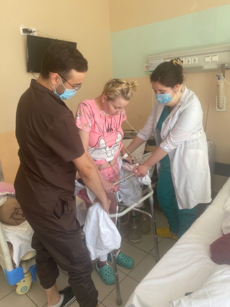 Пять операций, минус 30 кило: в Татарстане спасли пациентку со 100-процентным поражением легких