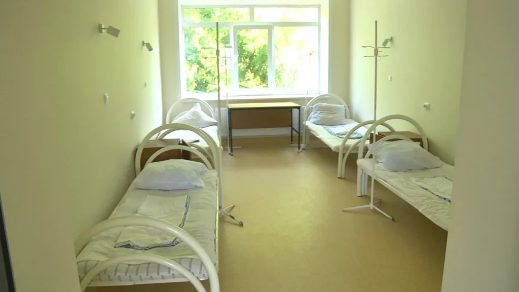 В Елабужском районе открыли больницу после ремонта по нацпроекту