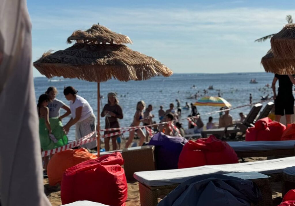 «Камское море», белый песок: как отдыхается на самом популярном пляже Татарстана