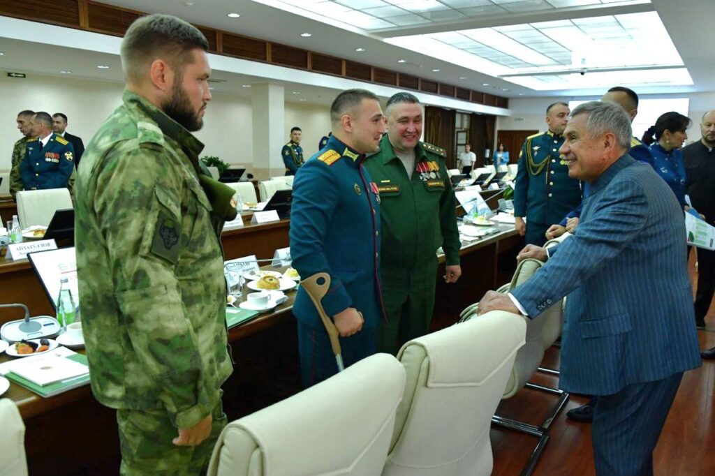 Раис РТ и ветераны СВО дали старт обучению по программе «Батырлар. Герои Татарстана»