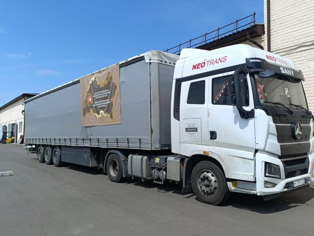 Лисичанск и Рубежное получили фуру от Минземимущества Татарстана