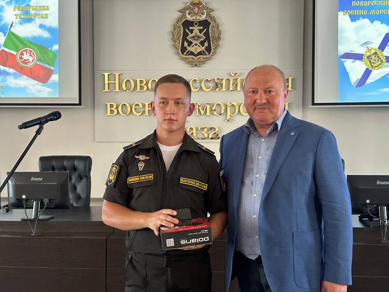 Делегация из Татарстана посетила Новороссийскую военно-морскую базу