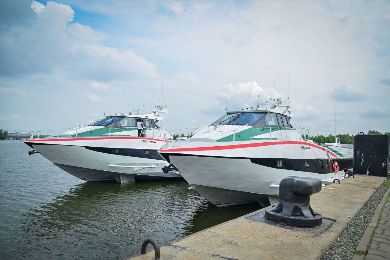 Минниханов в Зеленодольске принял участие в передаче двух новых «Метеоров 2020»