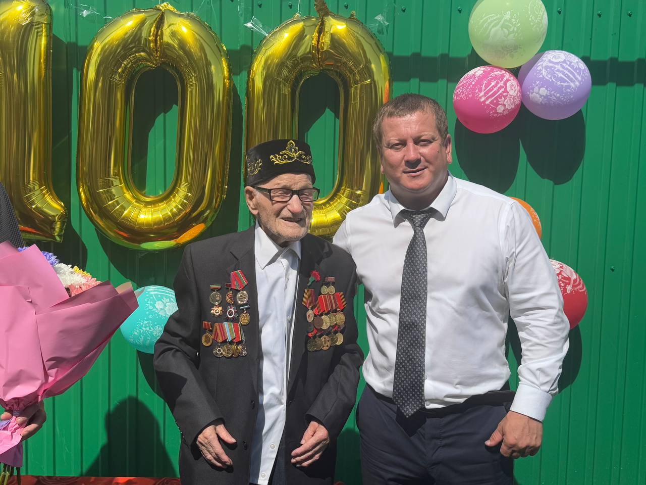 Глава Мамадышского района поздравил ветерана Великой Отечественной с вековым юбилеем