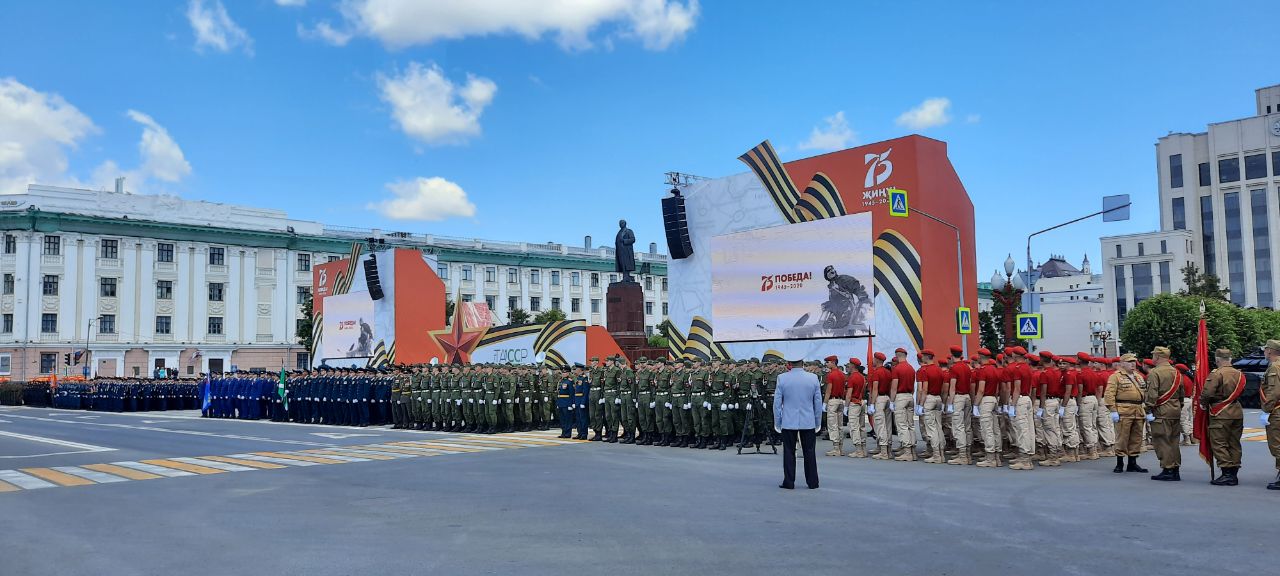 Казанский гарнизон. Парад 2020 Казань. Площадь Татарстана парад Победы. Парад Победы Казань прямая трансляция. Казанский Гарнизон территория.