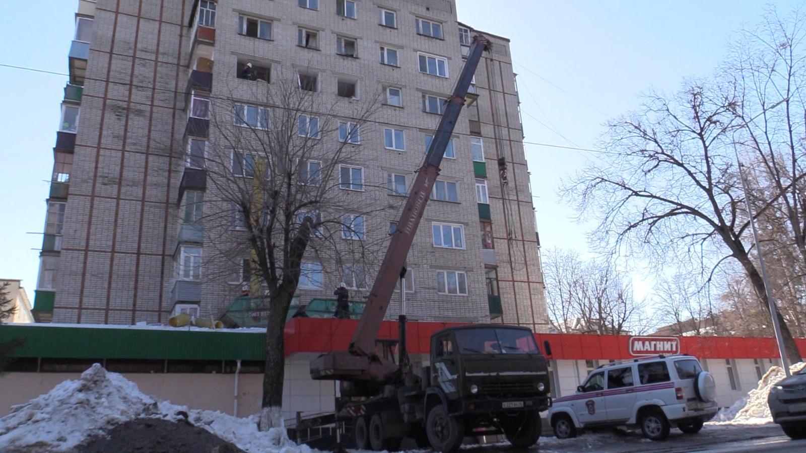 Власти Татарстана решают, как вернуть домой зеленодольцев, выселенных после  взрыва газа - Республика Татарстан | РТ Онлайн