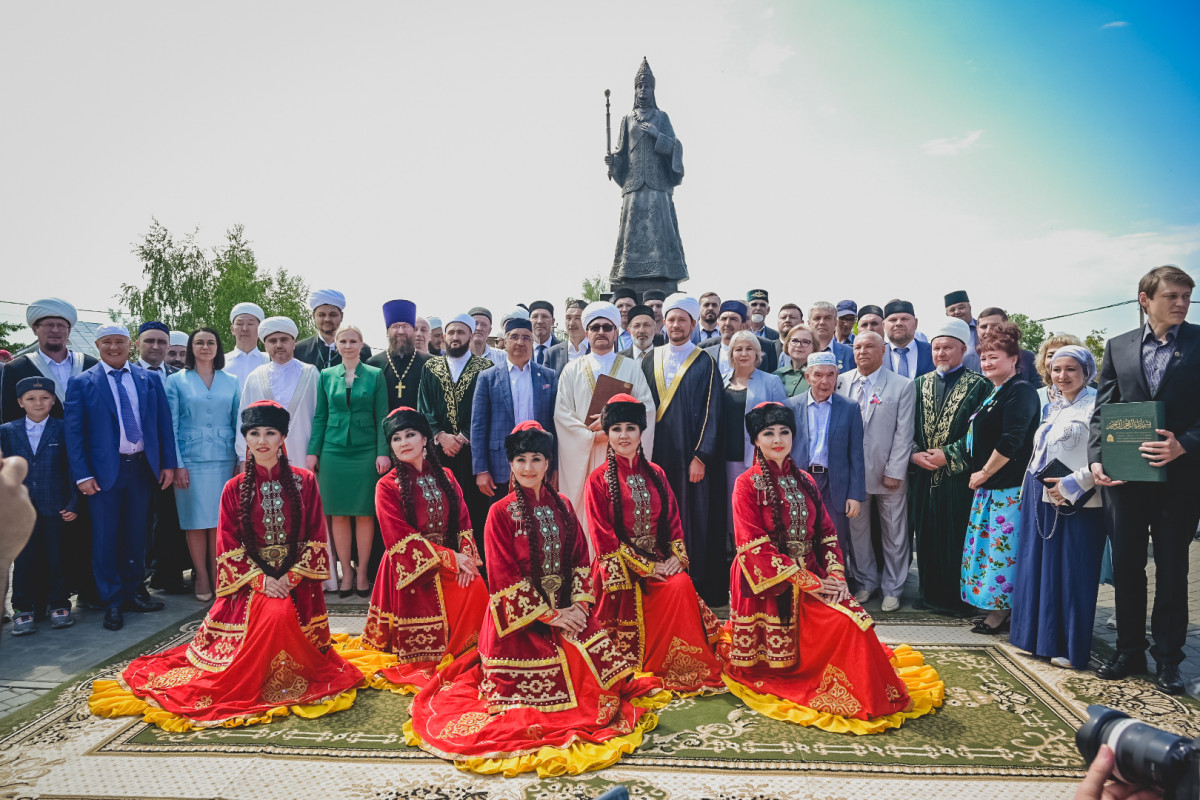 В Рязанской области открыли памятник Сююмбике - Республика Татарстан | РТ  Онлайн