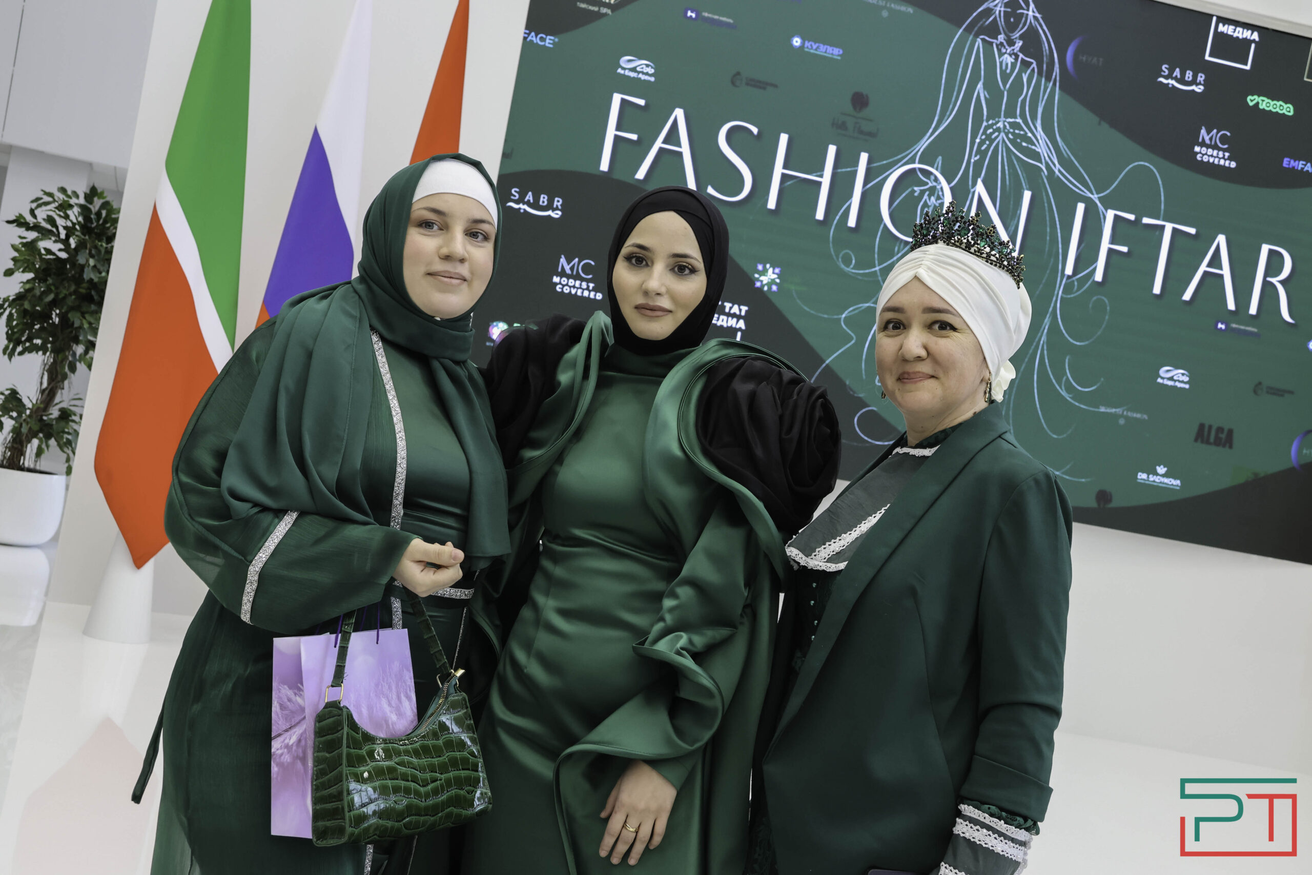 Fashion Iftar 2024 в зеленых тонах прошел в Казани - Республика Татарстан |  РТ Онлайн